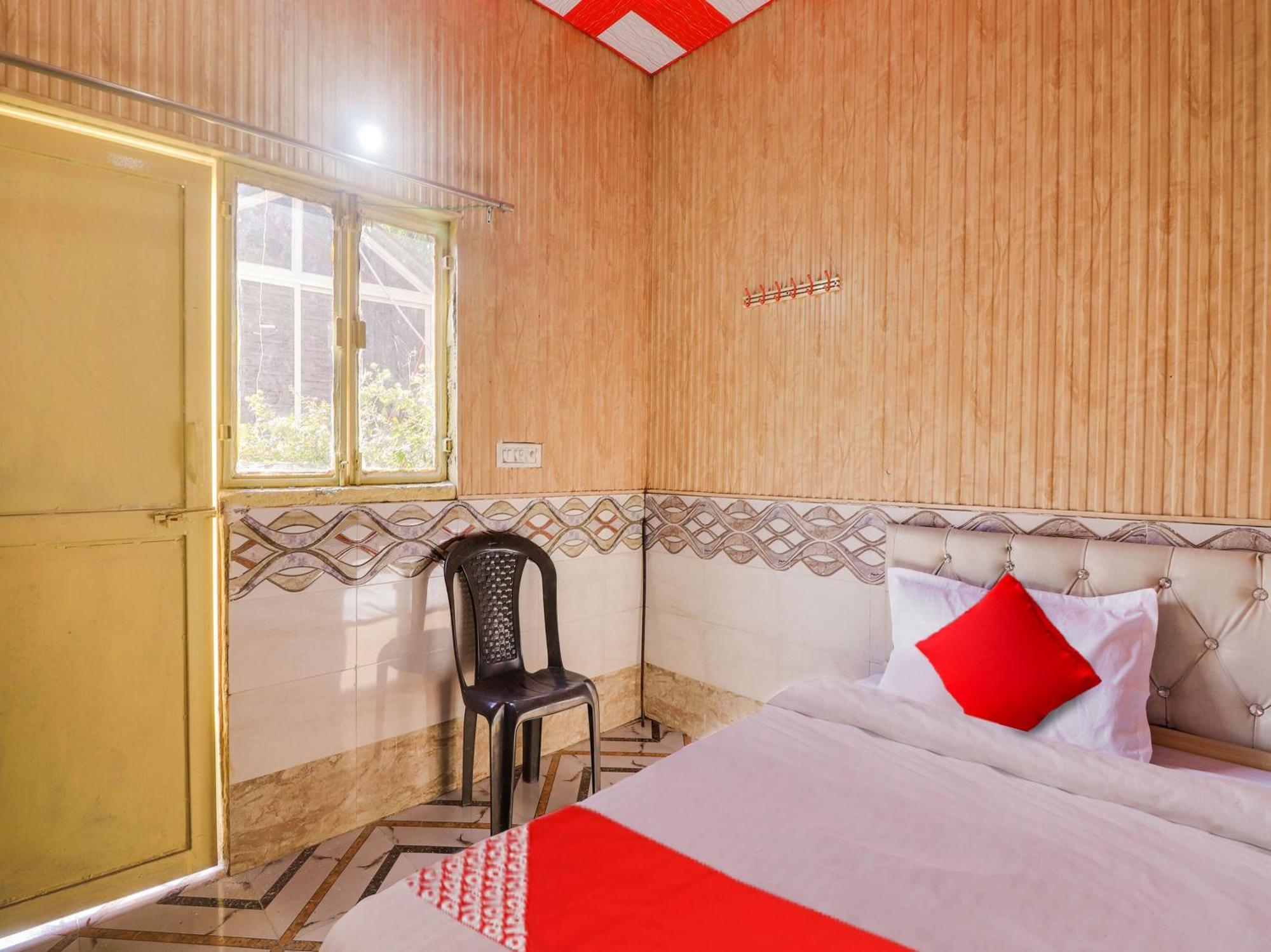 Hotel O Krishna Red Rose Guest House Bhīm Tāl Екстериор снимка